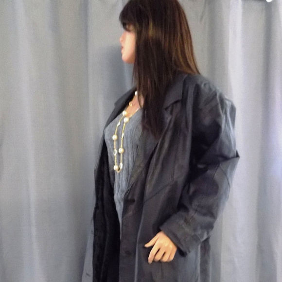 Pelle Leather Jacket. - Picture 2 of 6